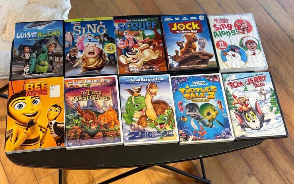 Kids dvd lot of 10 movies